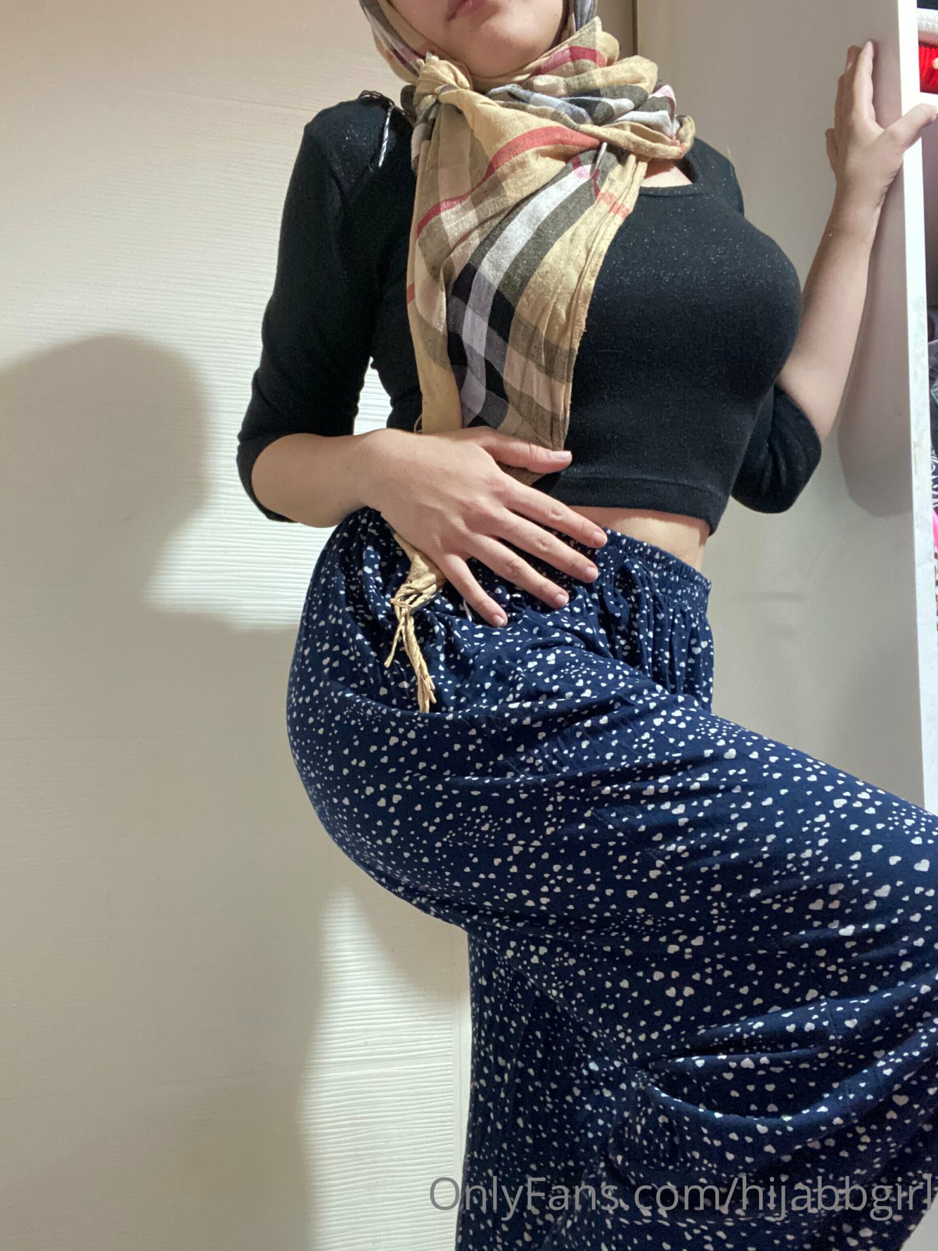 Hijab Princess 131 scaled